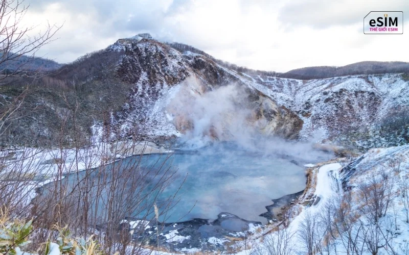 Hokkaido-mua-dong-9-6aa4f12291db2.webp